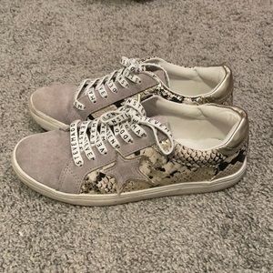 Steve Madden sneakers